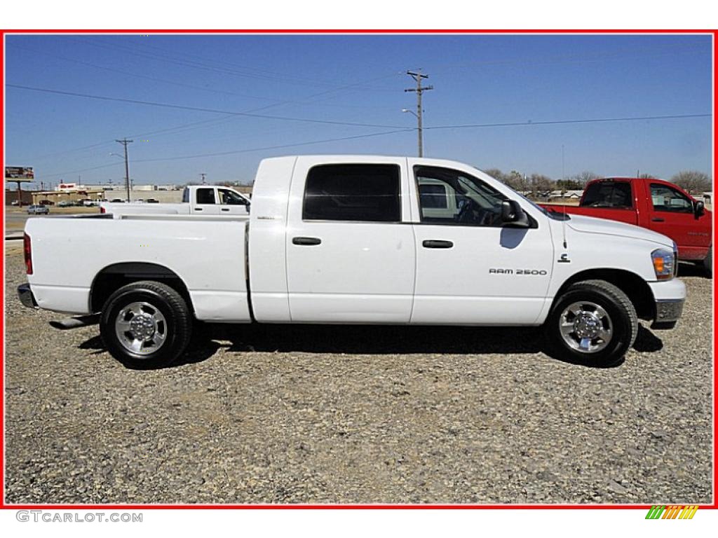 2006 Ram 2500 SLT Mega Cab - Bright White / Medium Slate Gray photo #12