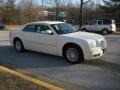 Cool Vanilla White - 300 Touring Photo No. 4