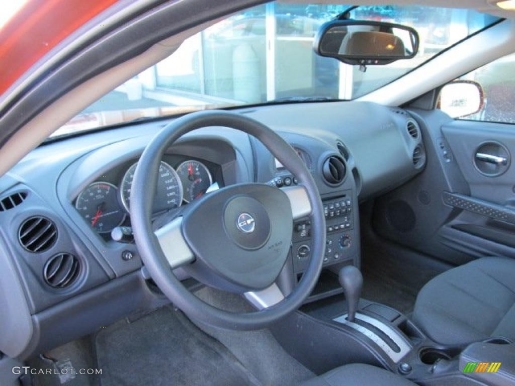 2005 Pontiac Grand Prix Sedan Dark Pewter Dashboard Photo #45382674