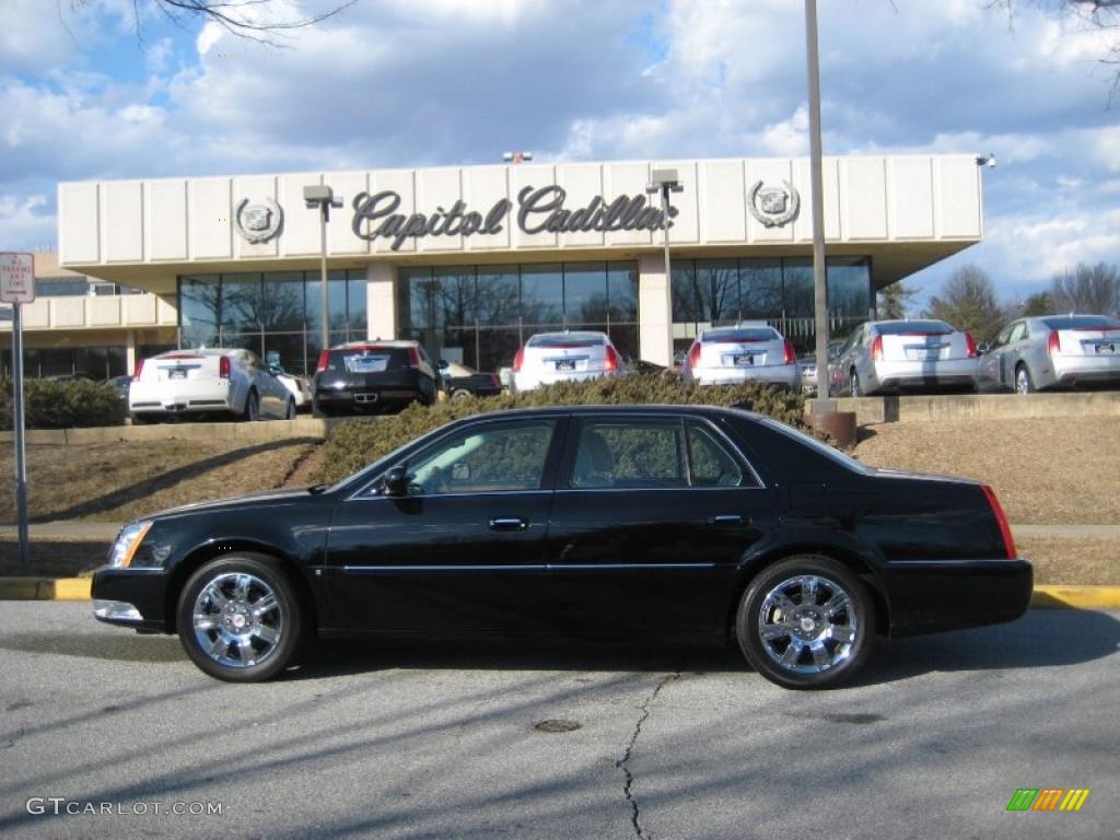 Black Raven Cadillac DTS