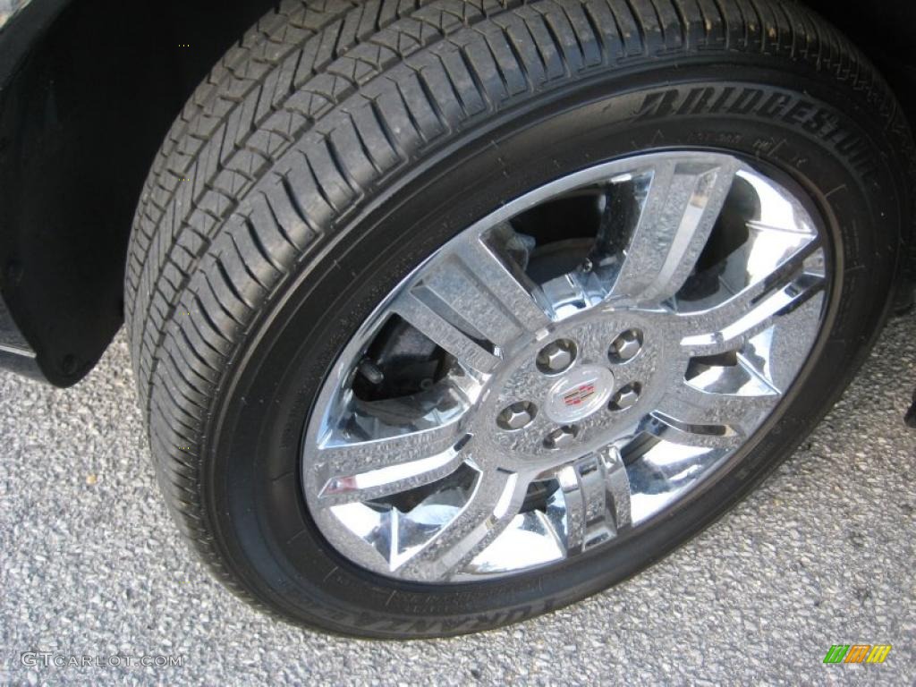 2010 Cadillac DTS Platinum Wheel Photo #45383030