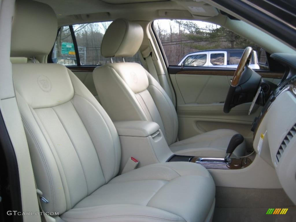 Light Linen/Cocoa Interior 2010 Cadillac DTS Platinum Photo #45383078
