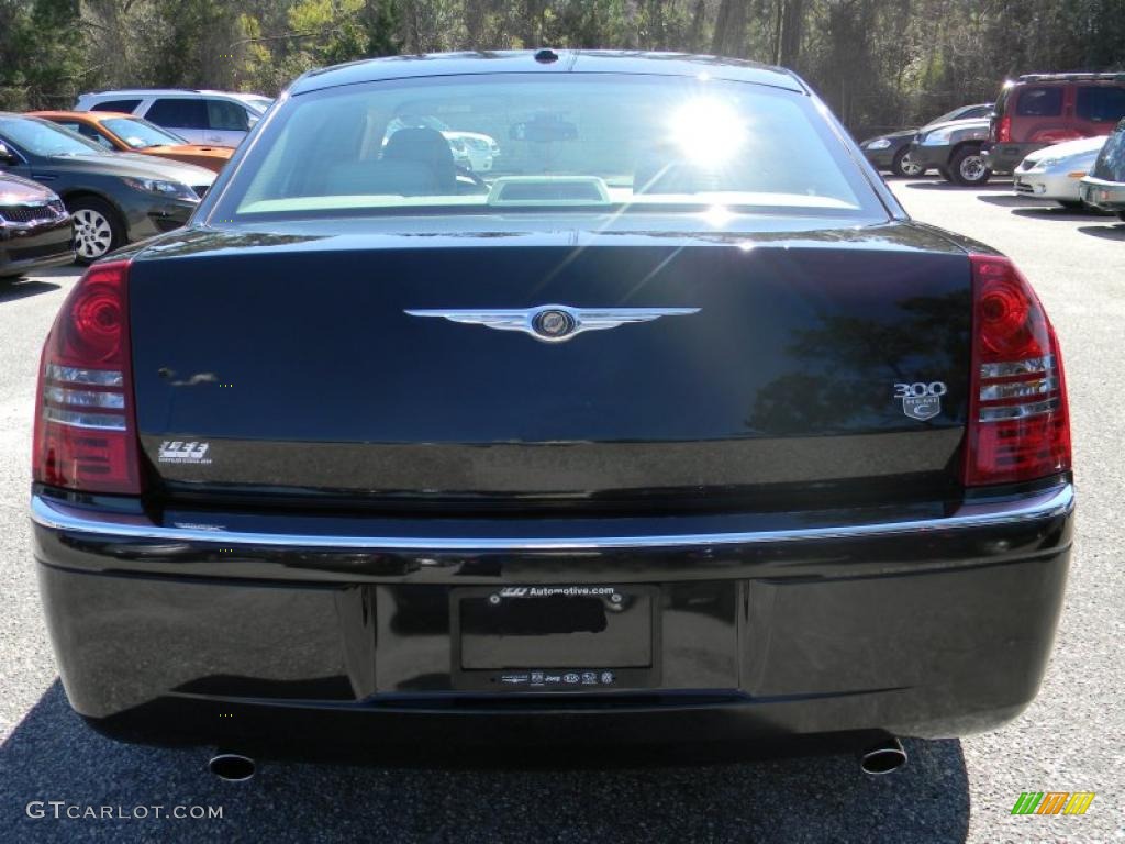 2007 300 C HEMI - Brilliant Black / Dark Khaki/Light Graystone photo #4