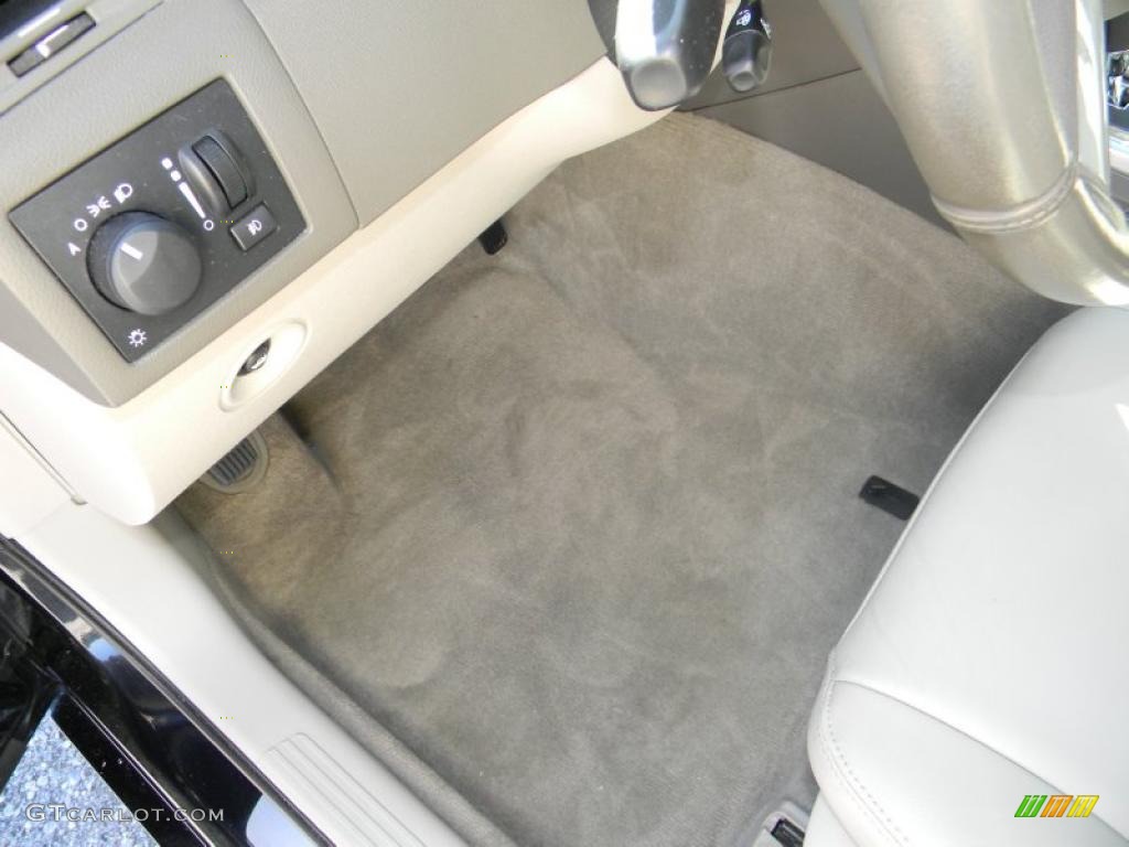 2007 300 C HEMI - Brilliant Black / Dark Khaki/Light Graystone photo #14