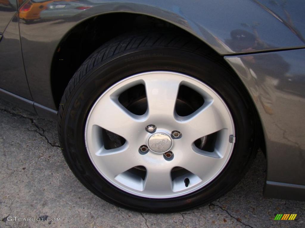 2002 Focus ZX5 Hatchback - Liquid Grey Metallic / Dark Charcoal photo #30