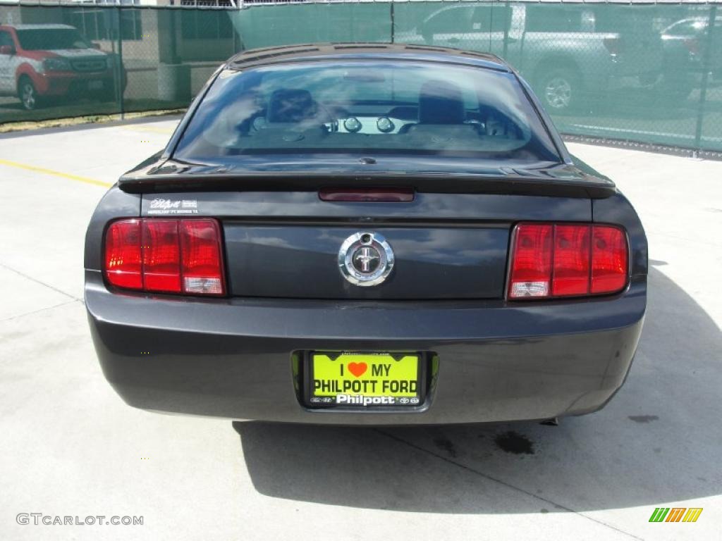 2007 Mustang V6 Deluxe Coupe - Alloy Metallic / Dark Charcoal photo #4