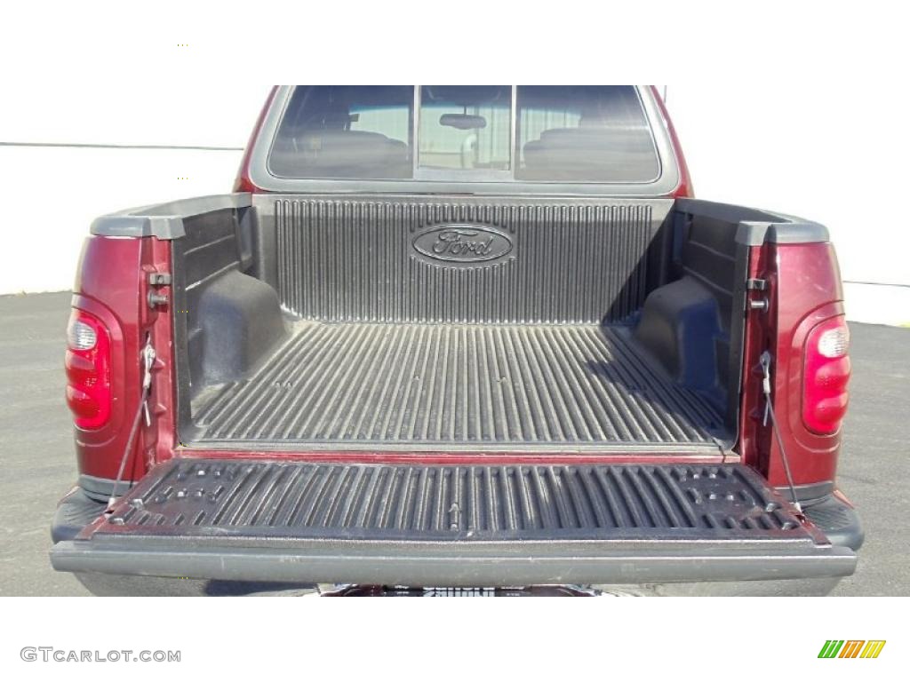 2003 F150 XLT SuperCrew 4x4 - Toreador Red Metallic / Medium Graphite Grey photo #8