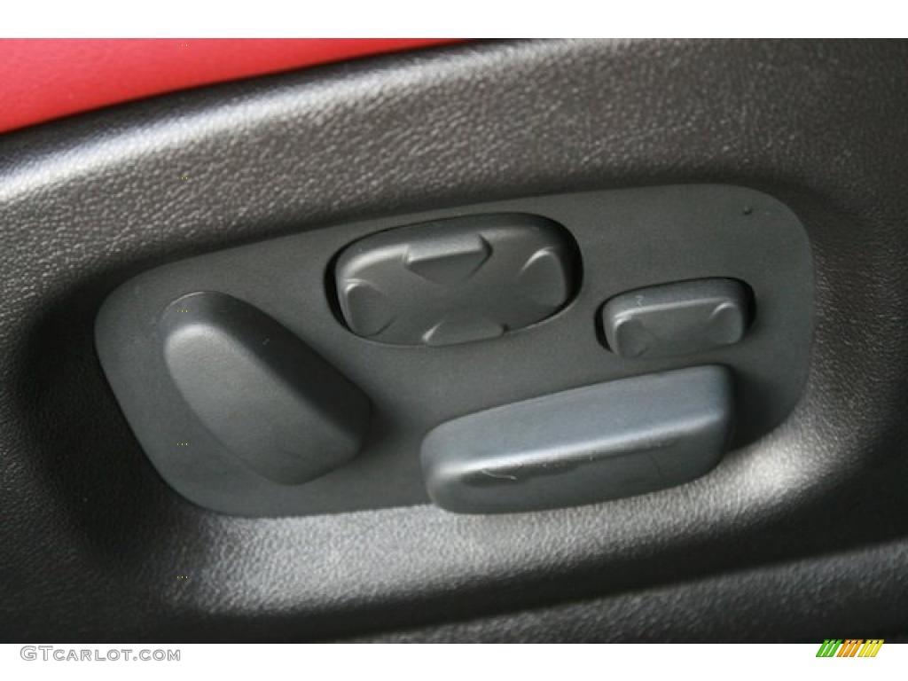 2006 Jaguar XJ XJR Controls Photo #45387801