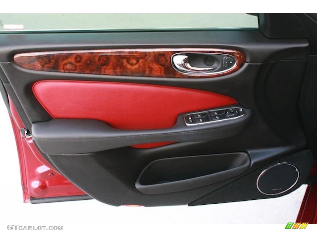 2006 Jaguar XJ XJR Charcoal/Red Door Panel Photo #45387858