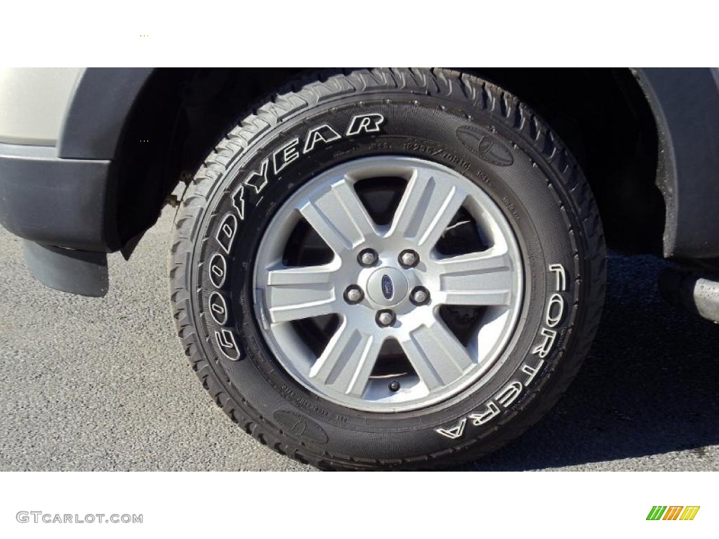 2007 Ford Explorer XLT 4x4 Wheel Photo #45388498