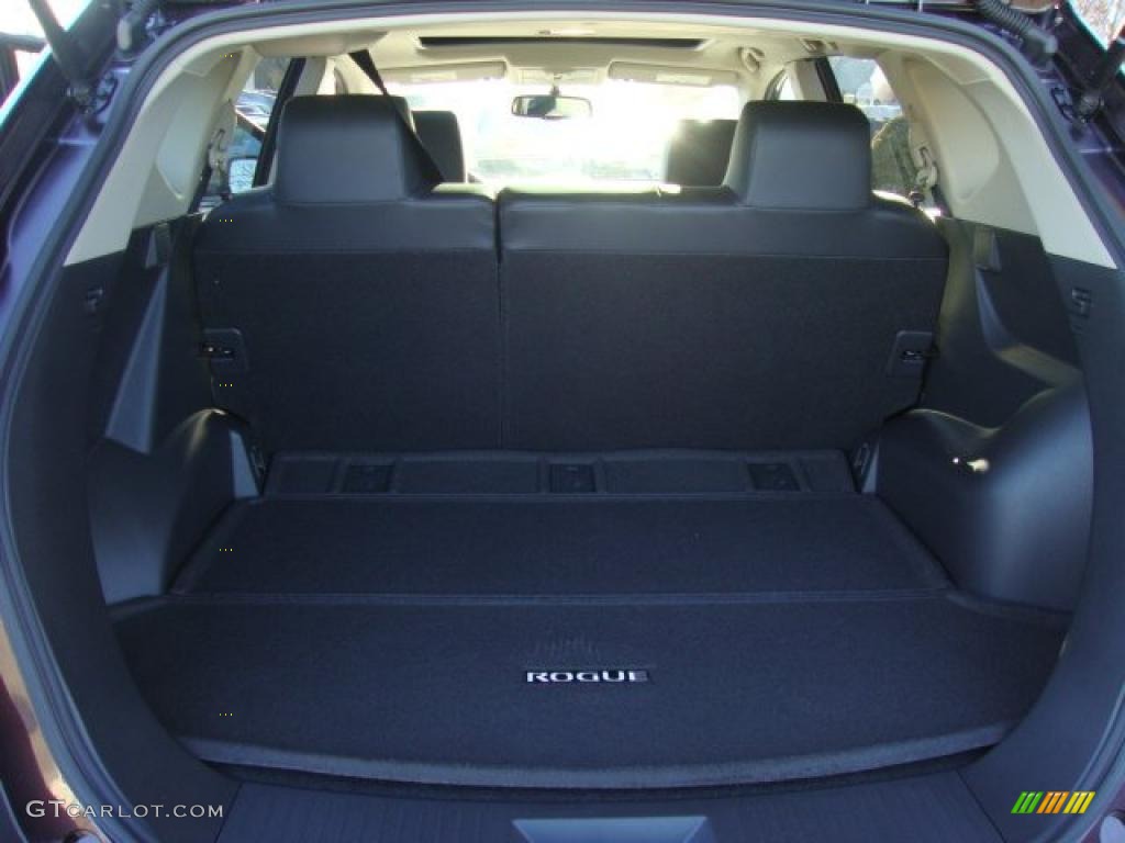 2011 Rogue SL AWD - Black Amethyst / Black photo #22