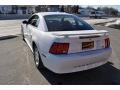 2004 Oxford White Ford Mustang V6 Coupe  photo #2