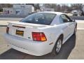 2004 Oxford White Ford Mustang V6 Coupe  photo #4