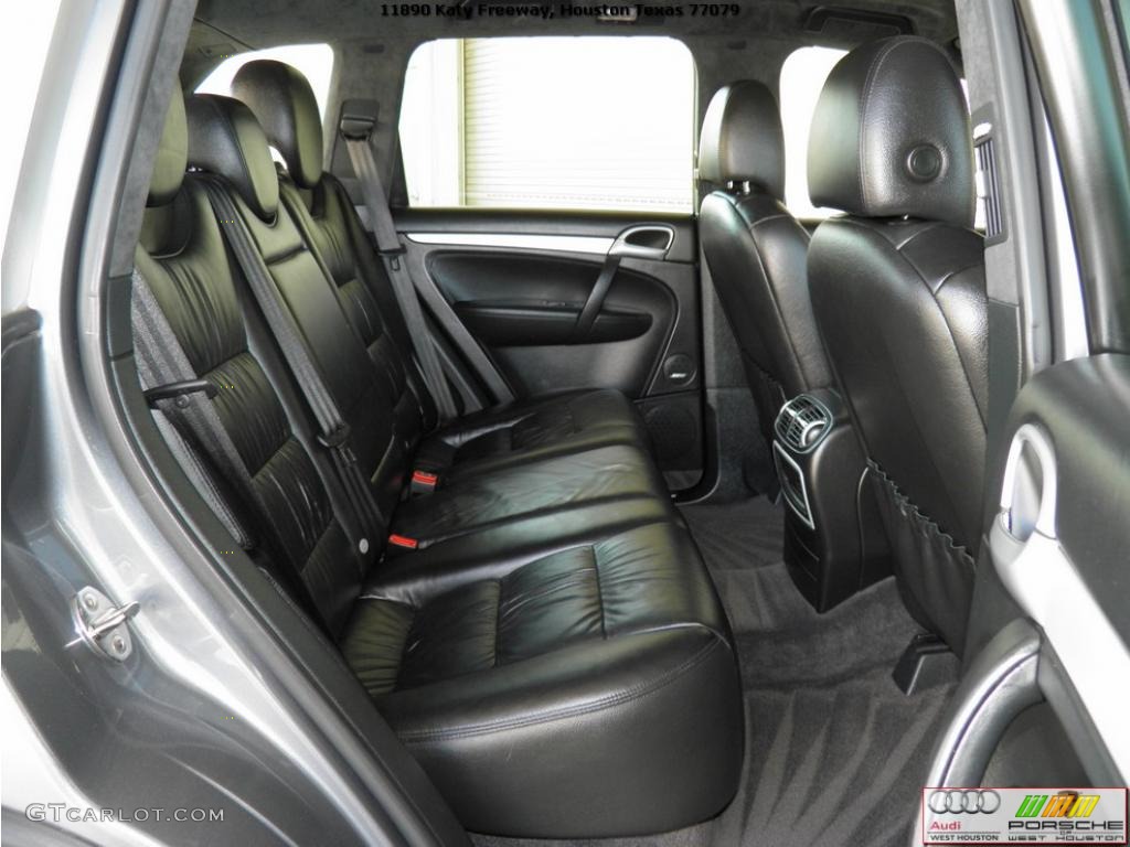 Black Interior 2005 Porsche Cayenne Turbo Photo #45390549