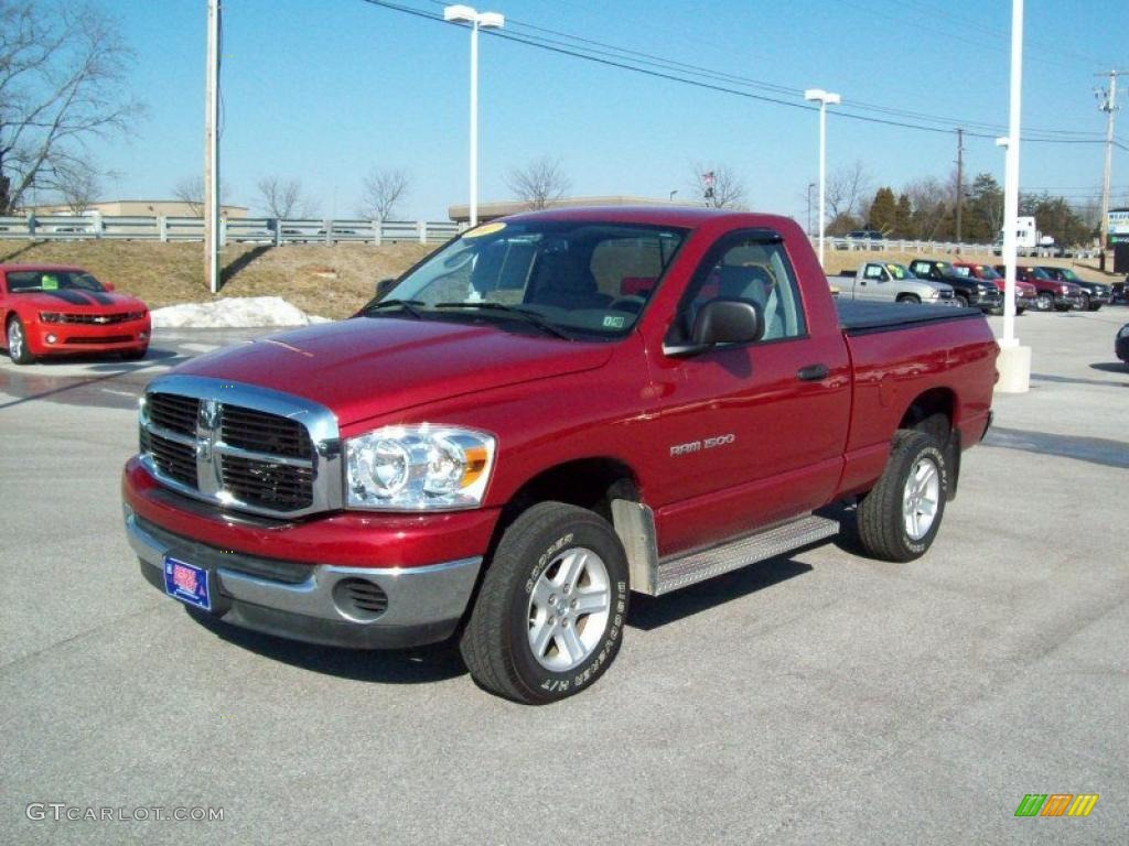 2007 Ram 1500 SLT Regular Cab 4x4 - Inferno Red Crystal Pearl / Medium Slate Gray photo #11