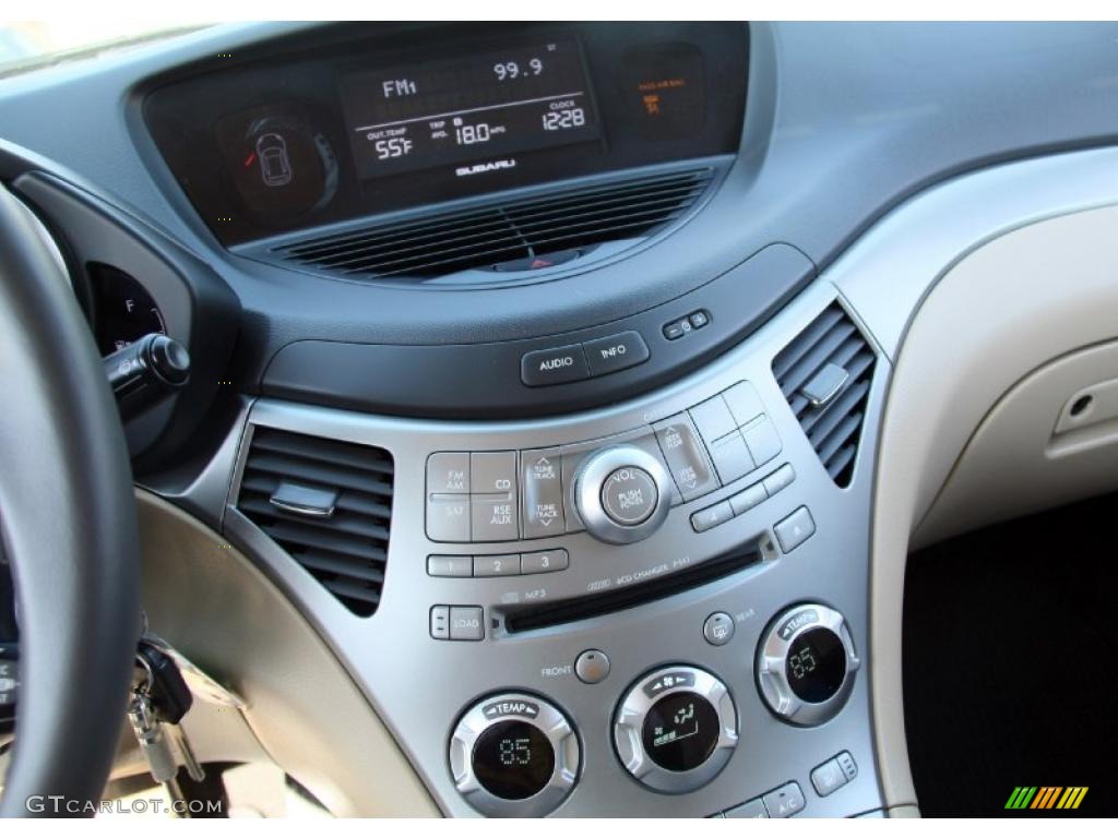 2009 Subaru Tribeca Limited 5 Passenger Controls Photo #45400359