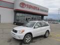 Super White - RAV4 4WD Photo No. 1
