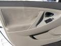 Super White - Camry LE Photo No. 9