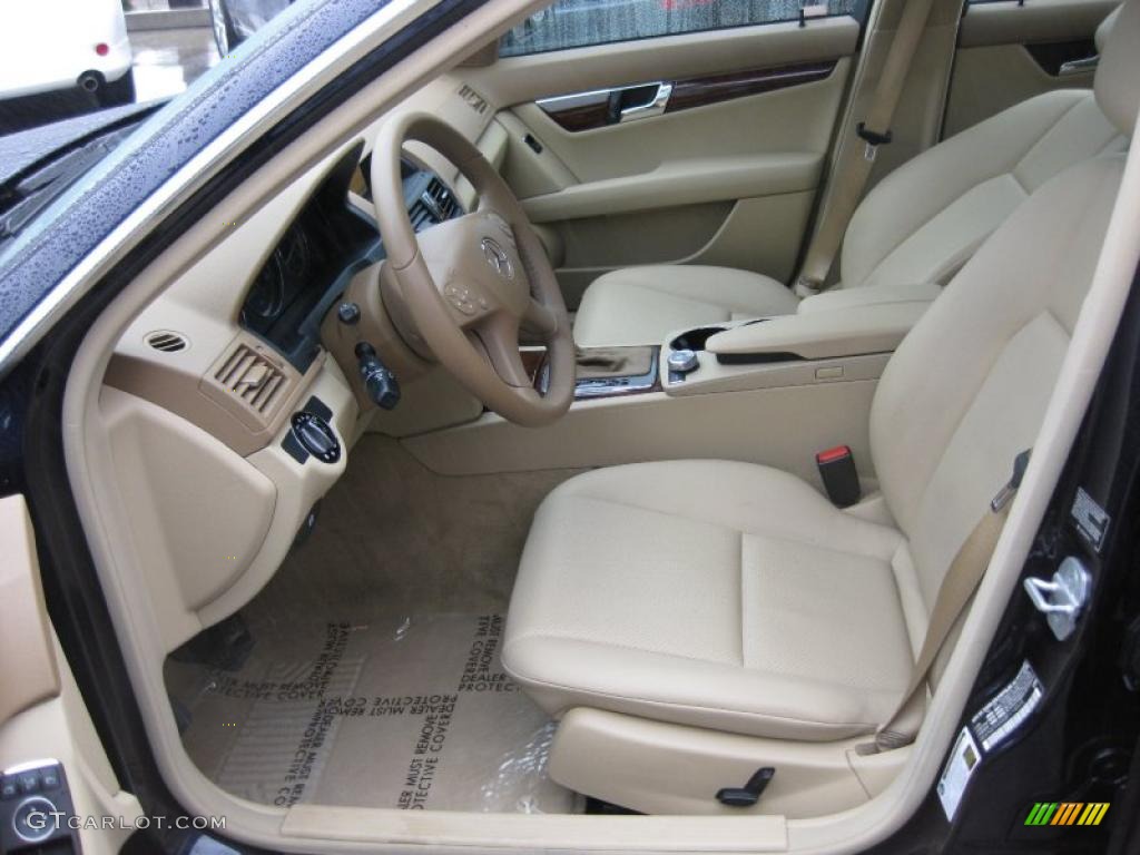 2008 C 300 Luxury - Capri Blue Metallic / Savanna/Cashmere photo #16