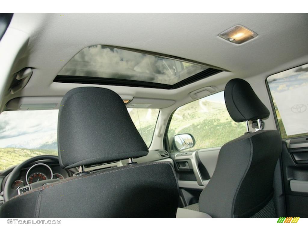 2011 4Runner SR5 4x4 - Magnetic Gray Metallic / Graphite photo #8