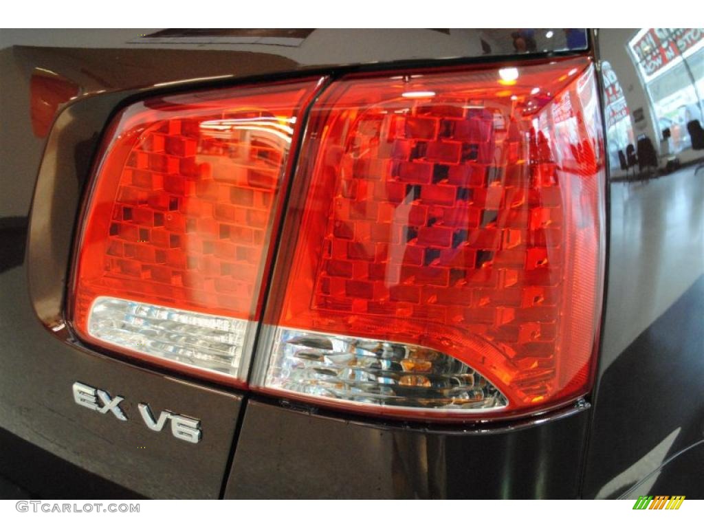 2011 Sorento EX V6 AWD - Dark Cherry / Beige photo #57
