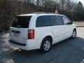 Stone White - Grand Caravan SXT Photo No. 3