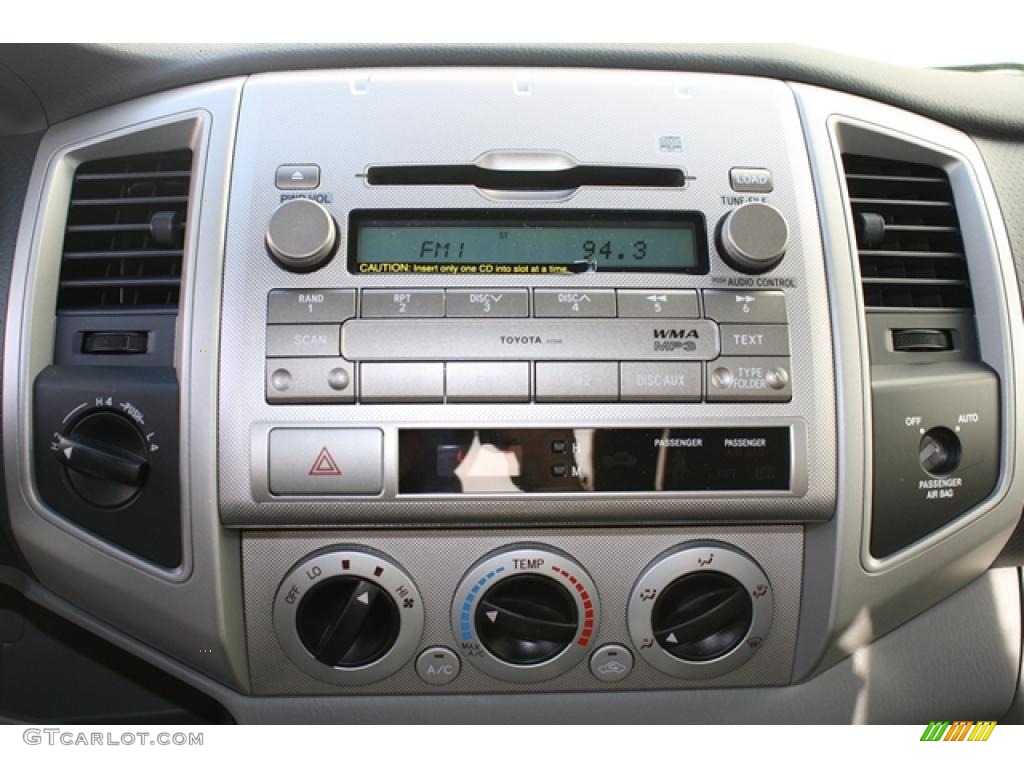 2011 Toyota Tacoma V6 TRD Access Cab 4x4 Controls Photo #45411909