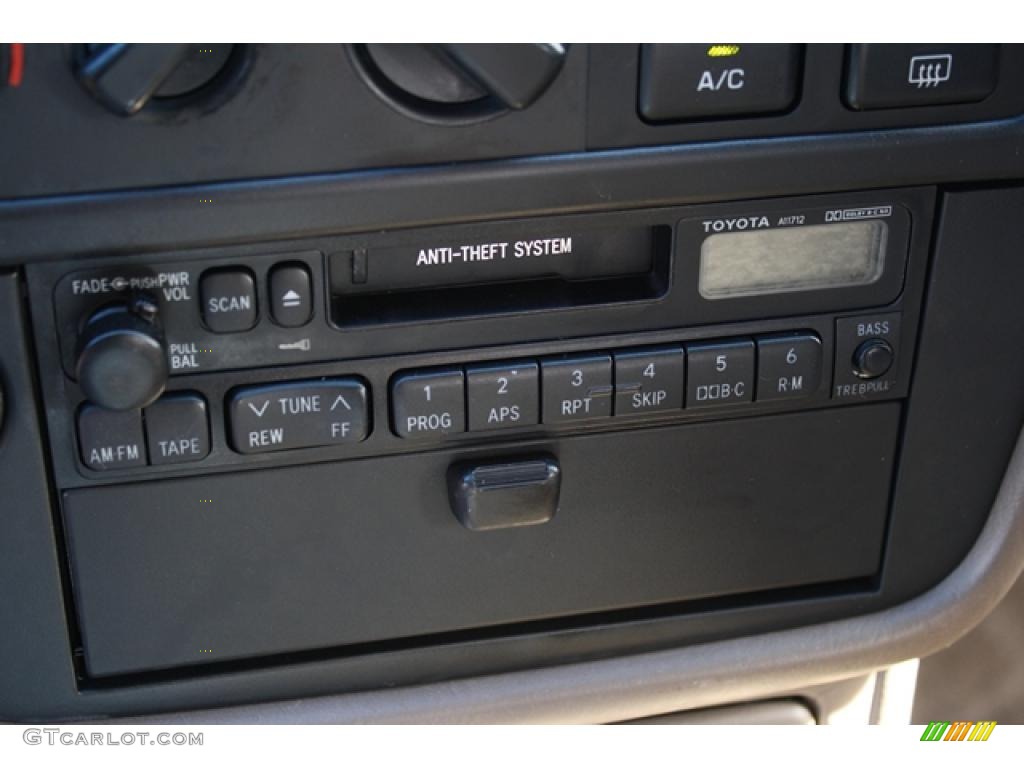 1995 Camry LE V6 Wagon - Dark Emerald Green Metallic / Beige photo #17