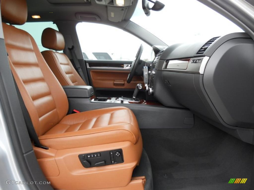 Teak Interior 2006 Volkswagen Touareg V10 TDI Photo #45415532
