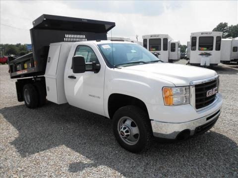 2010 GMC Sierra 3500HD Work Truck Regular Cab 4x4 Chassis Dump Truck Data, Info and Specs