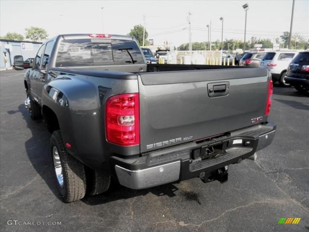 2011 Sierra 3500HD SLT Crew Cab 4x4 Dually - Gray Green Metallic / Light Cashmere/Dark Cashmere photo #16