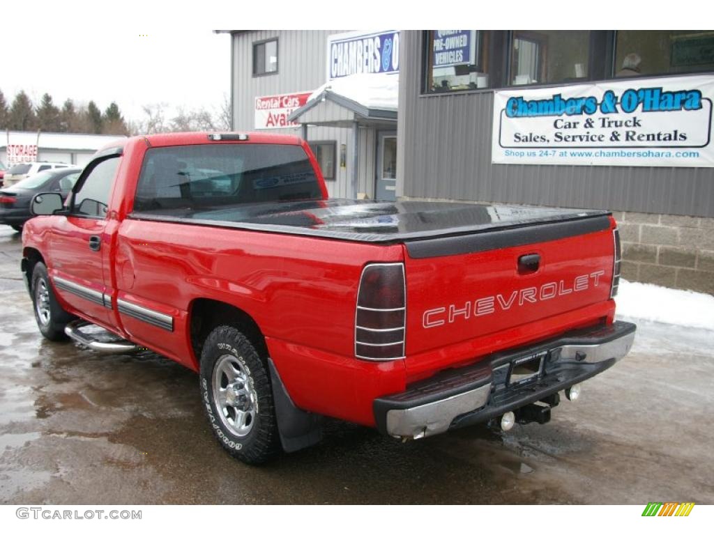 2002 Silverado 1500 Work Truck Regular Cab - Victory Red / Graphite Gray photo #6