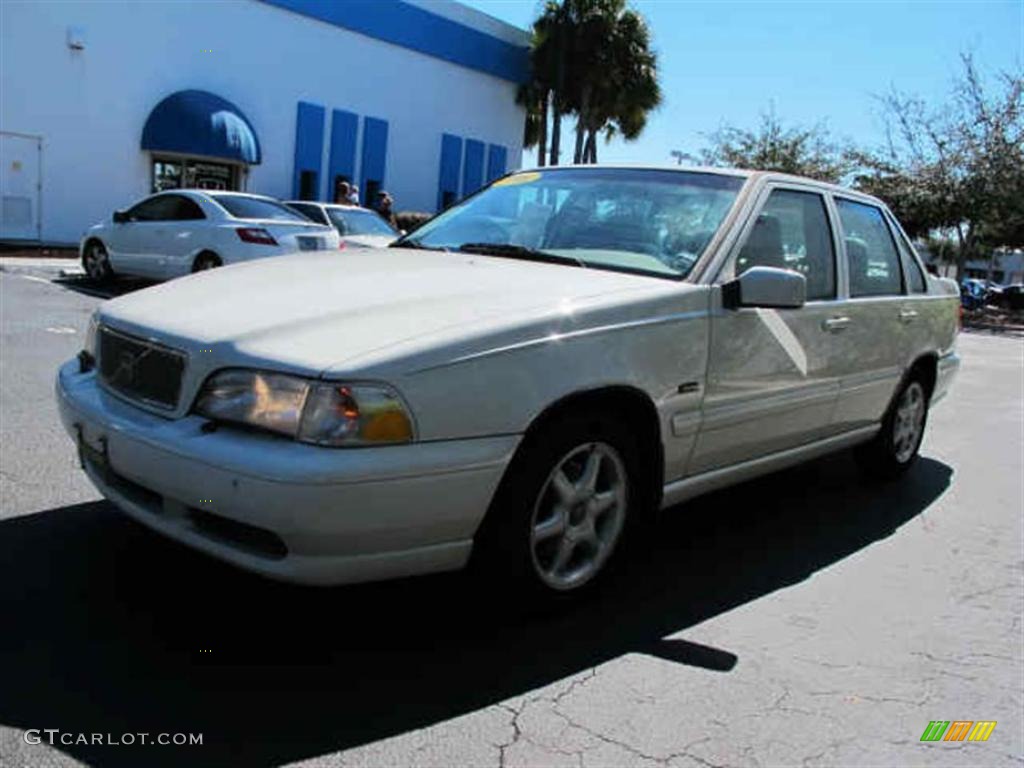 1998 S70  - White / Tan photo #6