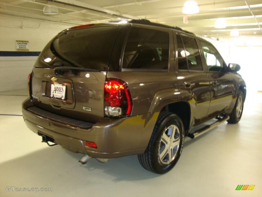 2008 TrailBlazer LT 4x4 - Desert Brown Metallic / Ebony photo #7