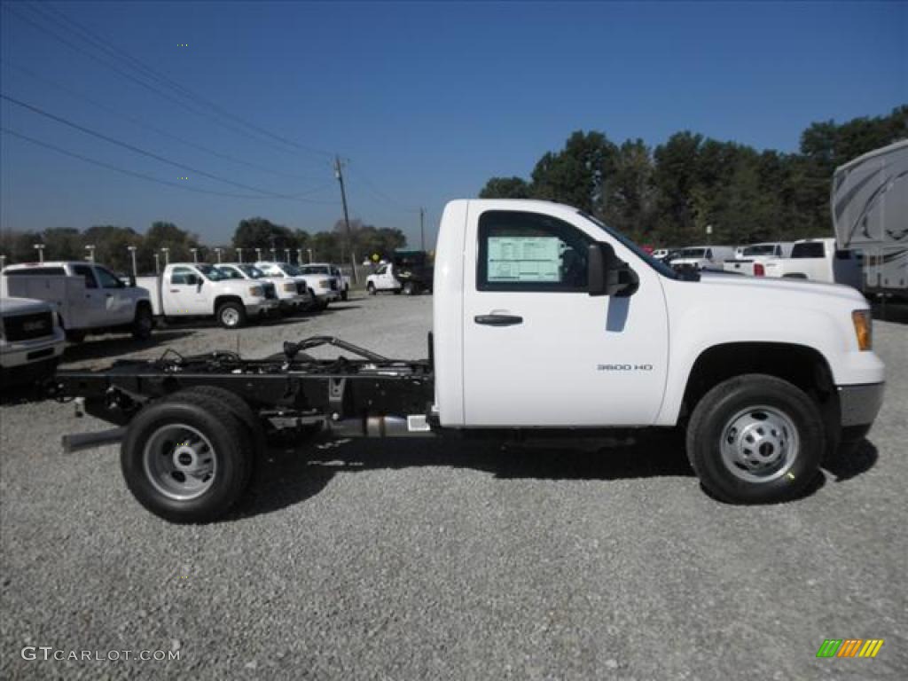 Summit White 2011 GMC Sierra 3500HD Work Truck Regular Cab 4x4 Chassis Exterior Photo #45421970