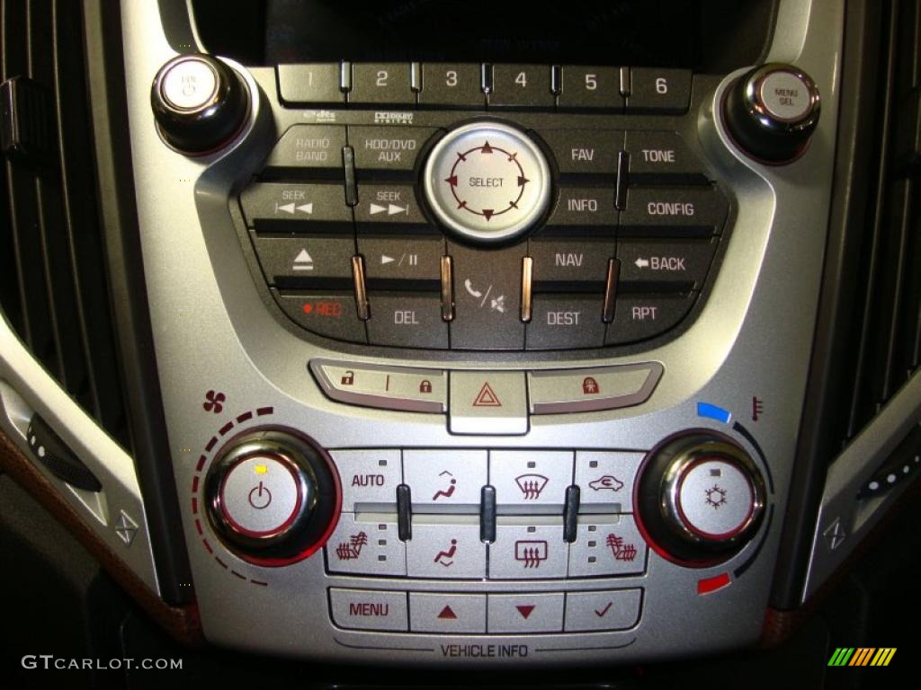 2010 GMC Terrain SLT AWD Controls Photo #45422362