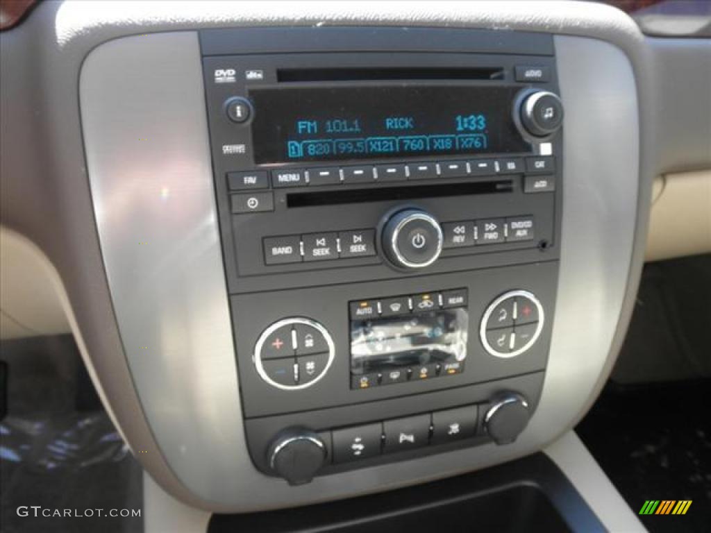 2011 GMC Yukon XL SLE Controls Photo #45422918