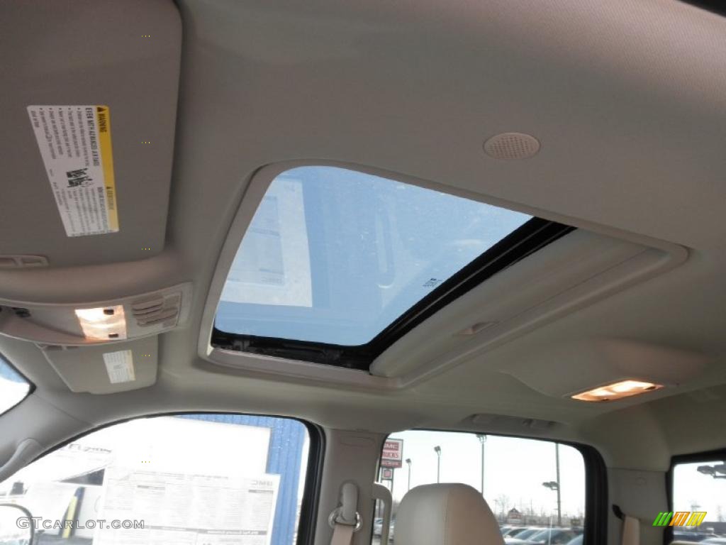 2011 GMC Sierra 1500 SLT Crew Cab 4x4 Sunroof Photos