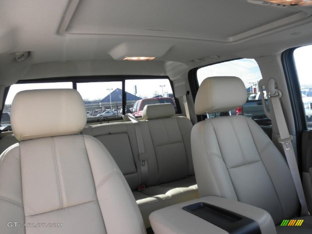 Very Dark Cashmere/Light Cashmere Interior 2011 GMC Sierra 1500 SLT Crew Cab 4x4 Photo #45424715