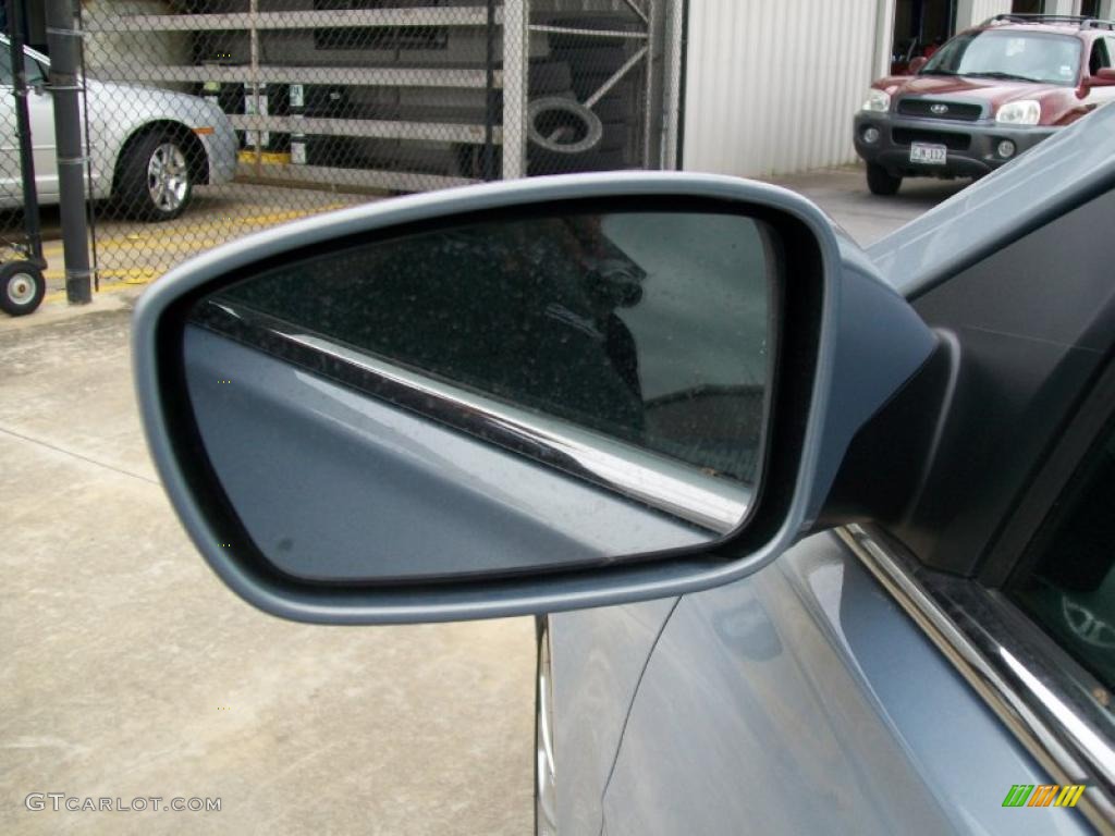 2011 Sonata SE 2.0T - Iridescent Silver Blue Metallic / Black photo #13