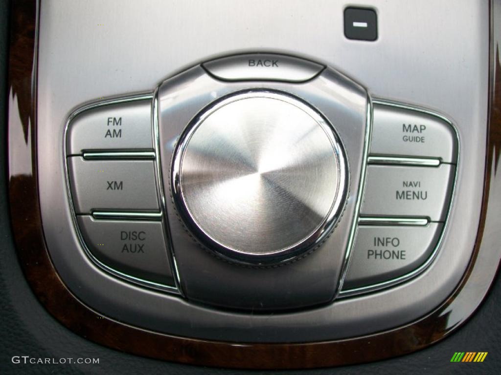 2011 Hyundai Genesis 3.8 Sedan Controls Photo #45426383