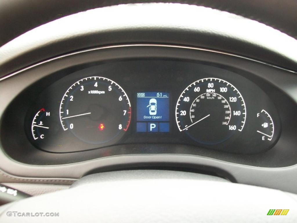 2011 Hyundai Genesis 3.8 Sedan Gauges Photo #45426434