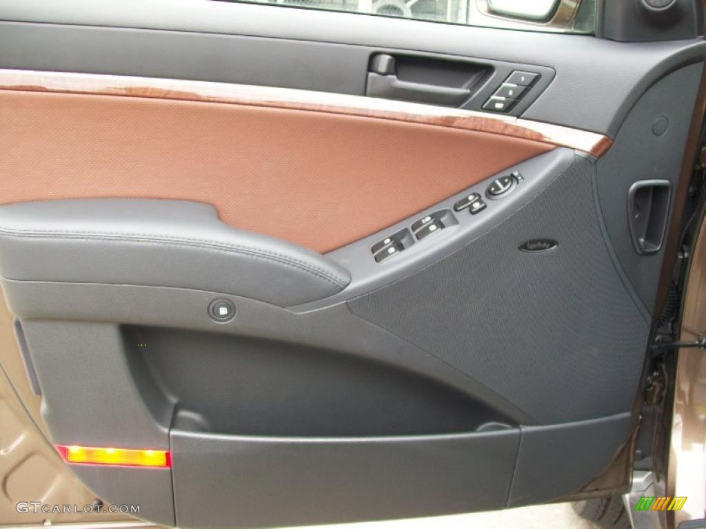 2011 Hyundai Veracruz Limited Saddle Leather Door Panel Photo #45427673