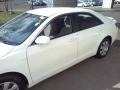 Super White - Camry LE Photo No. 20