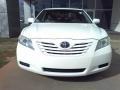 Super White - Camry LE Photo No. 2