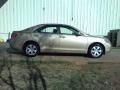 Desert Sand Metallic - Camry LE Photo No. 17