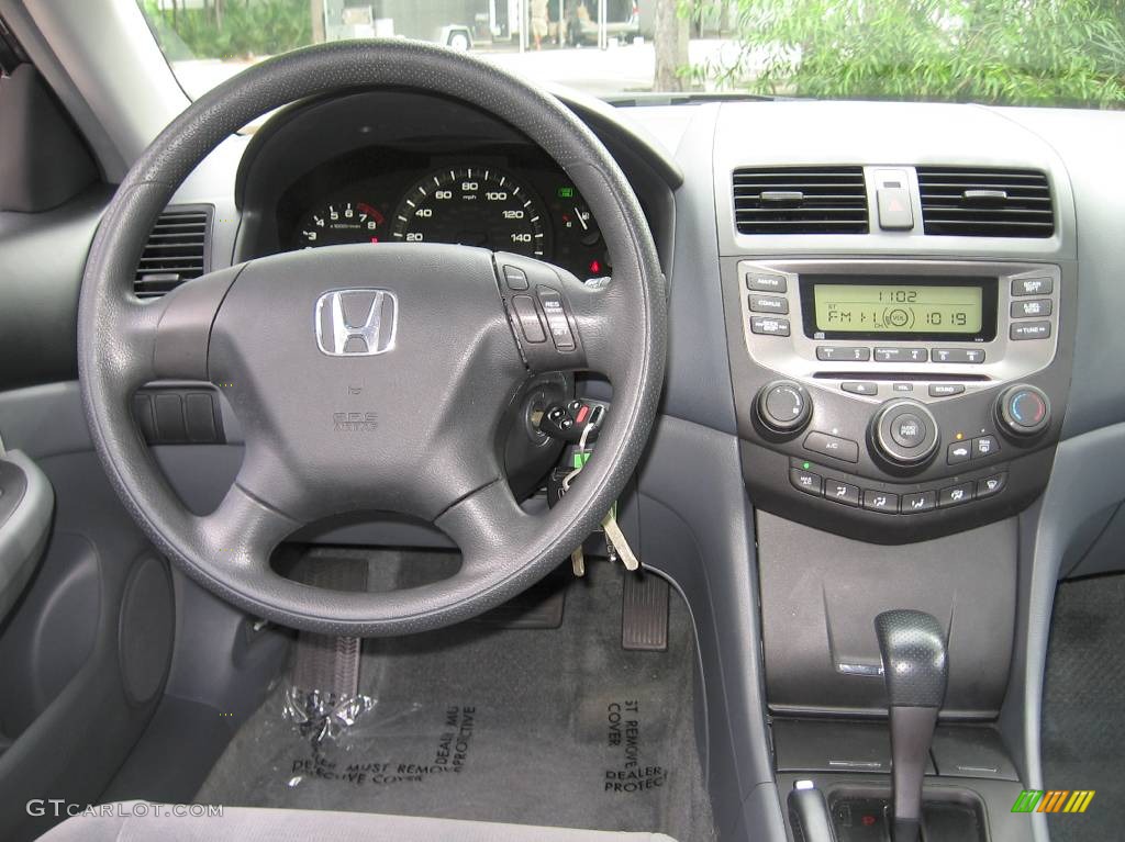 2006 Accord LX Sedan - Royal Blue Pearl / Gray photo #12
