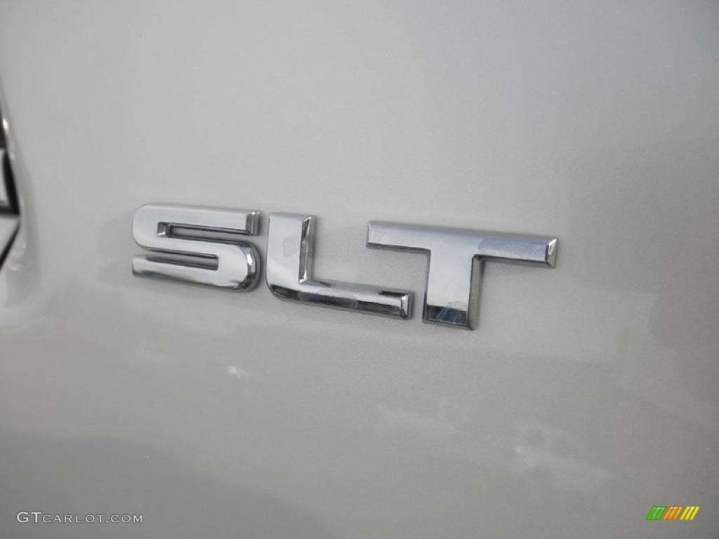 2011 GMC Acadia SLT AWD Marks and Logos Photo #45431756