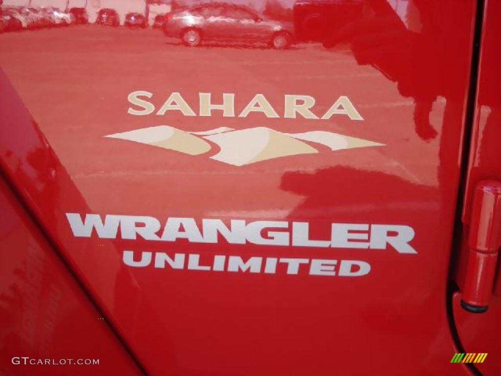 2011 Wrangler Unlimited Sahara 4x4 - Flame Red / Black/Dark Saddle photo #17