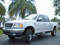 2001 Oxford White Ford F150 Lariat SuperCrew 4x4  photo #2